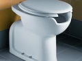 WC con altezza maggiorata e apertura x idroscopino