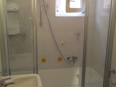 Con ingresso centrale